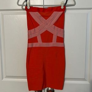 EUC BEBE BANDAGE DRESS size Small
